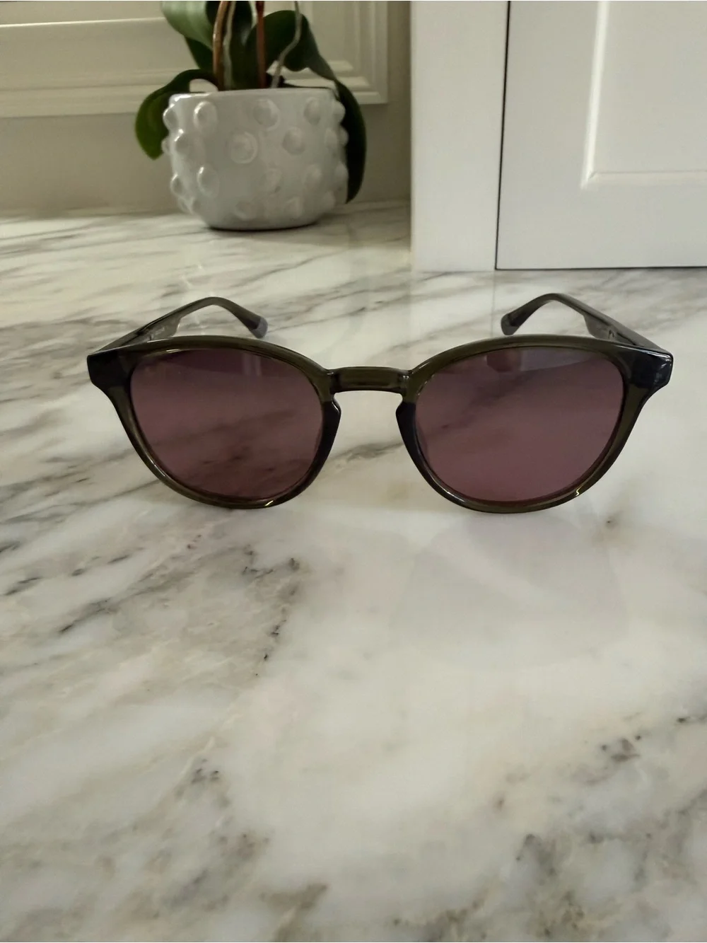 Maui Jim shiny trans green frame with Maui rose frame - polarized